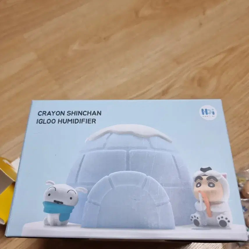 [BUNJANG] Crayon Shin-chan Igloo Humidifier with Character Charms / 짱구는 못말려 이글루 가습기 짱구 캐릭터 참 맹구 짱구