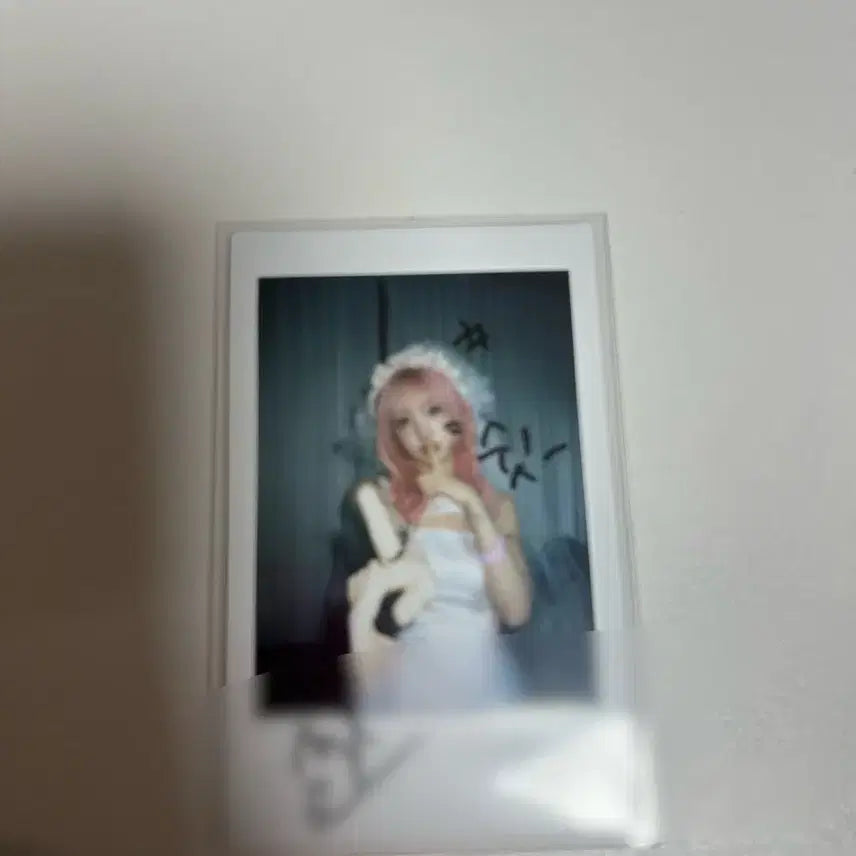 [SOLD OUT] QWER 마젠타 세레모니 싸폴 싸인폴라로이드 팝니다