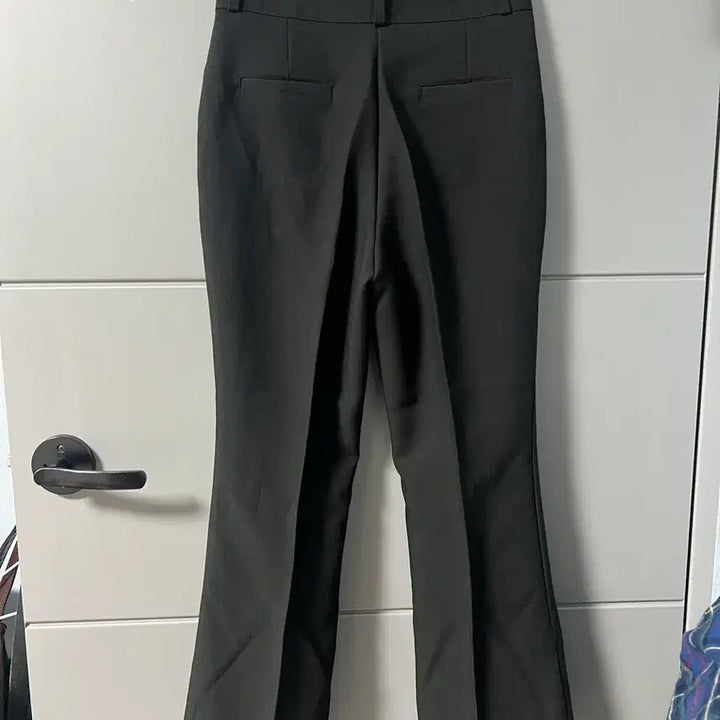 [BUNJANG] Black Bootcut Slacks Pants / 원단 좋은 블랙 부츠컷 슬랙스 바지 새상품