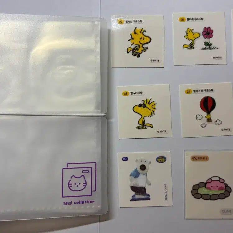 [BUNJANG] Woodstock Snoopy Collectible Sticker Set with Daiso Album / 우드스탁 띠부씰 다이소 캐릭터씰 콜렉트북 스누피 포비 피기니 아카네 일괄