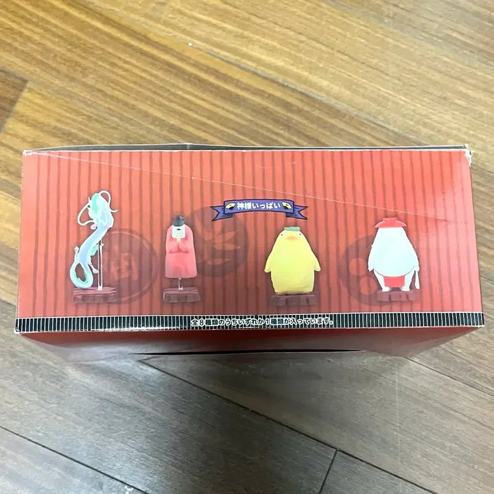 [SOLD OUT] 일괄) 지브리 센과 치히로의 행방불명 신들의 세계 시리즈 피규어 8종