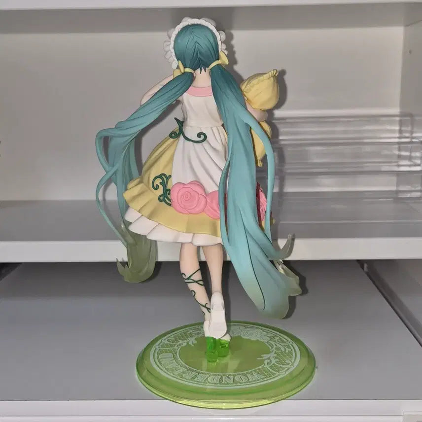 [BUNJANG] Miku Sleeping Princess in the Deep Sea Figure Taito / 미쿠 잠자는 숨속의 공주 피규어 타이토