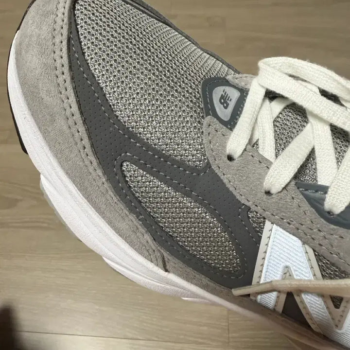 [BUNJANG] New Balance 990v6 Grey Running Shoes / 뉴발란스 990v6 275m(시착 1회)