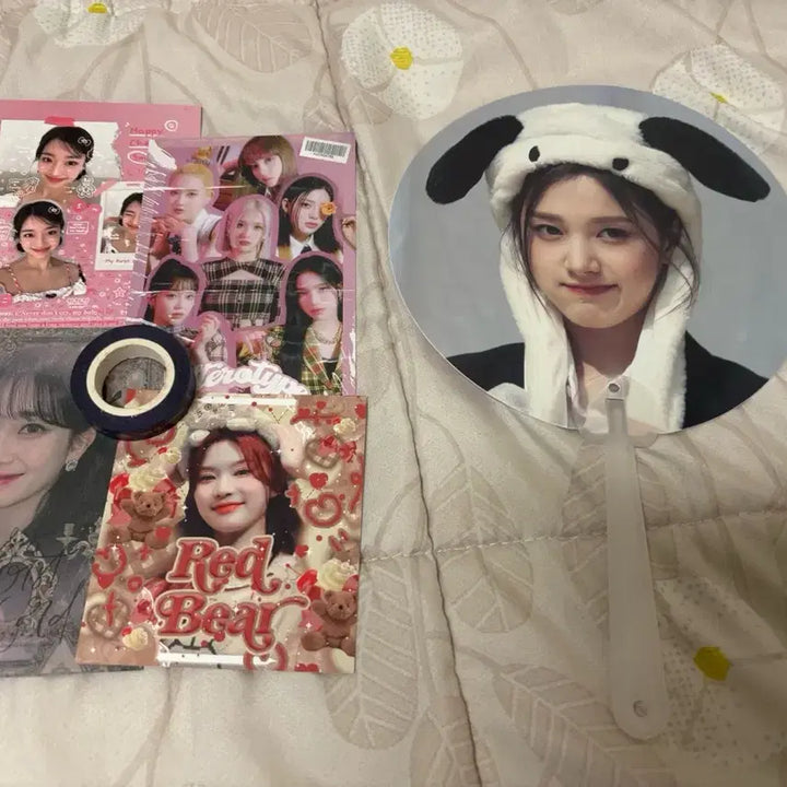 [BUNJANG] STAYC Album Bundle Set (Photocards, Posters Excluded) / 스테이씨 개봉앨범, 포카 일괄 판매