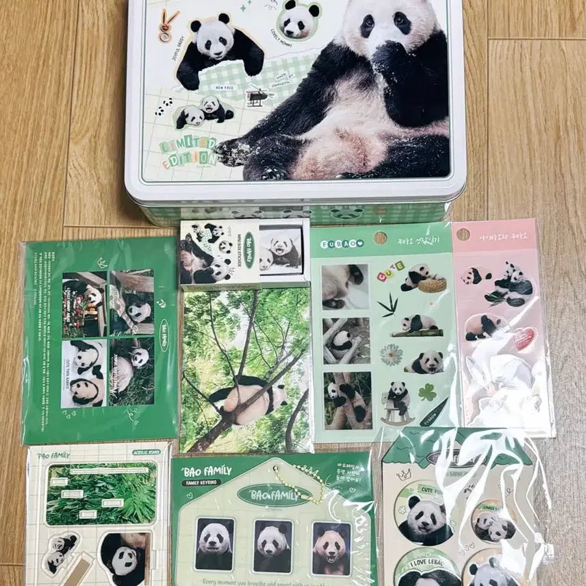 [BUNJANG] Everland Bao Family PuPao 2023 Set (Partial) / 2023 애버랜드 푸바오 바오패밀리 세트(일부)