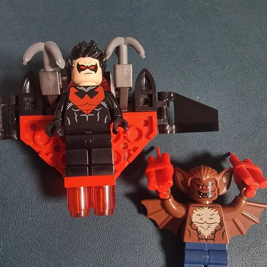[BUNJANG] LEGO Batman Nightwing &amp; Man-Bat Minifigures / 배트맨 레고 나이트윙 + 맨배트