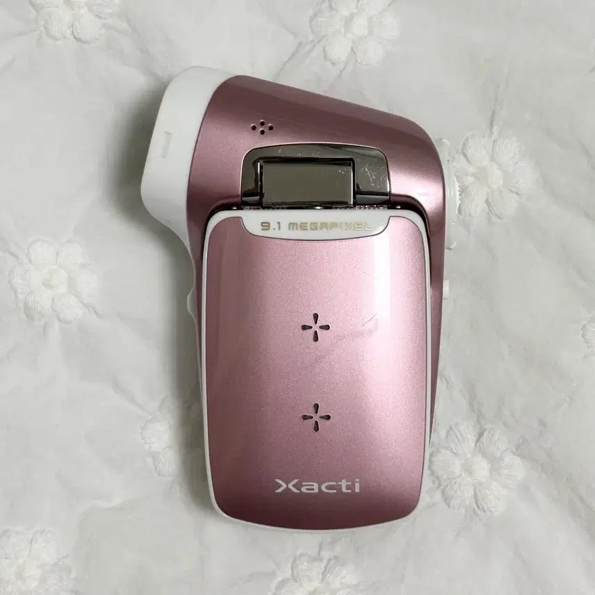 [BUNJANG] Sanyo Xacti CG9 Digital Camera (Pink) / SANYO xacti cg9 산요 작티 cg9
