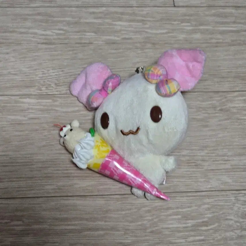 [BUNJANG] Cinnamoroll Angels Classic Azuki Keychain / 시나모엔젤스 고전 시나모롤 아즈키 키링