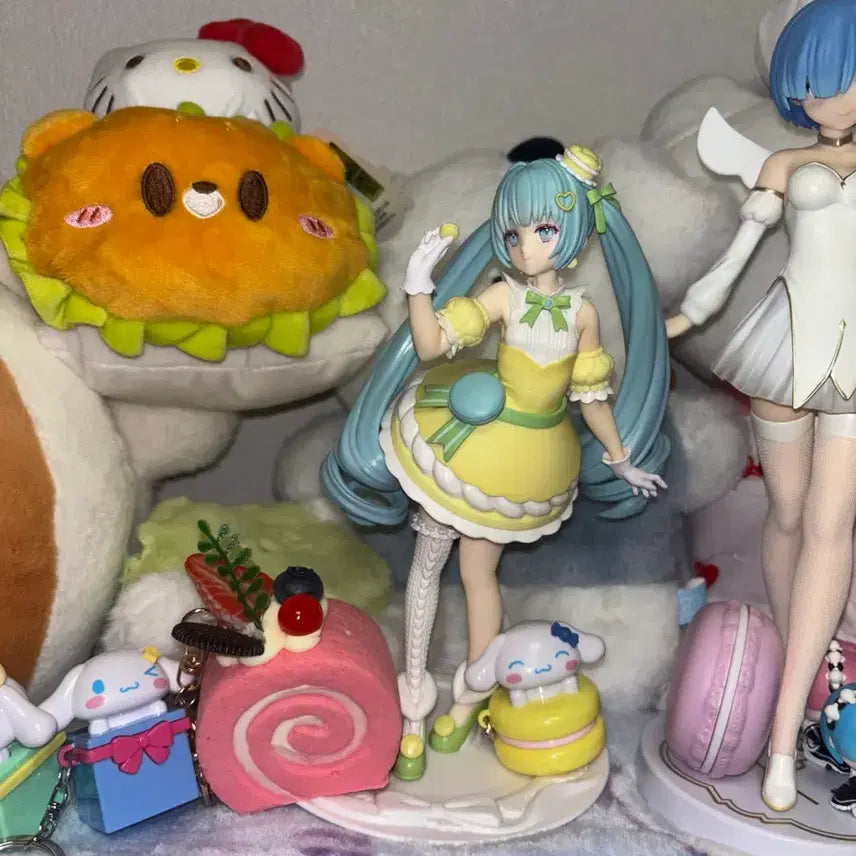 [BUNJANG] FURYU Vocaloid Hatsune Miku SweetSweets Citron Macaron Figure / 후류 보컬로이드 하츠네미쿠 SweetSweets 시트롱 마카롱 피규어