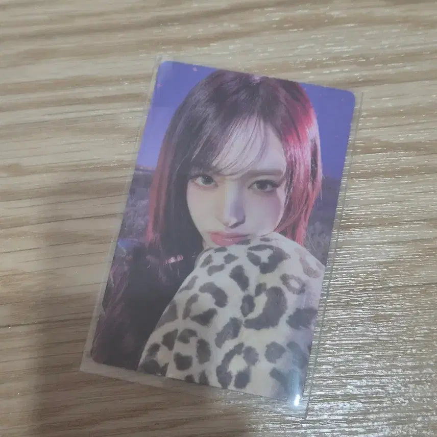 [BUNJANG] IVE BangBang Liz Studio Photocard / 아이브 뱅뱅 리즈 공방포카 리바이브 플러스