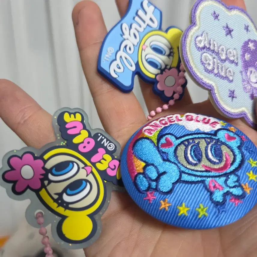 [BUNJANG] Vintage Angel Blue Watpen Badge Set - Classic Cartoon Character Goods / 빈티지 토이 인형 고전 만화 피규어 캐릭터 굿즈 엔젤블루 왓펜 뺏지 세트