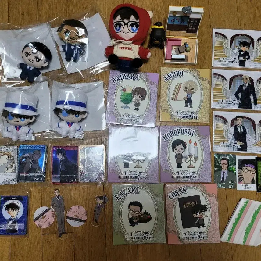 [BUNJANG] Detective Conan Bundle Set Stationery, Plush Toys, Acrylics, Gacha, Color Cards / [일괄] 코난 집사 쿠지/누이/아크릴/누이/가챠/색지 등