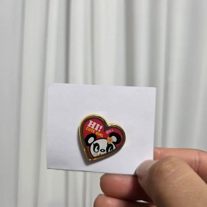 [BUNJANG] Vintage Toy Figure Heart Panda Nino Badge / 빈티지 토이 인형 고전 만화 피규어 캐릭터 굿즈 하트 팬더 니노 뺏지