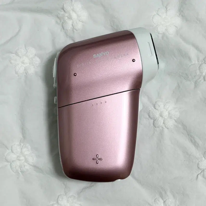 [BUNJANG] Sanyo Xacti CG9 Pink Digital Camera / SANYO xacti cg9 산요 작티 cg9