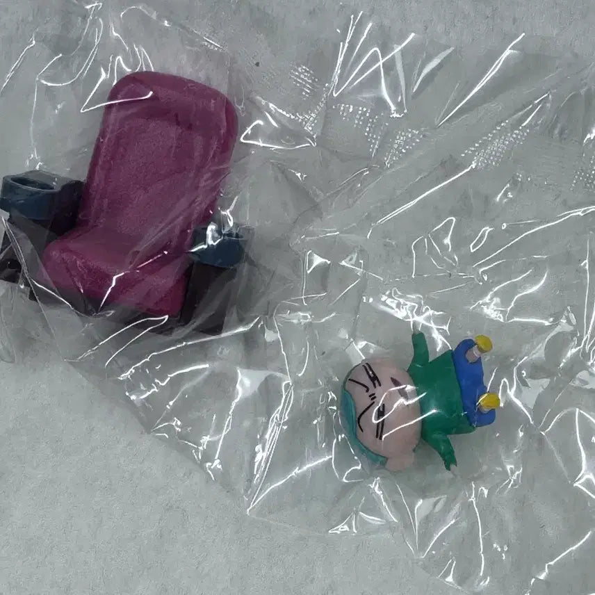 [BUNJANG] Crayon Shin-chan Kasukabe Cinema Figure Hiroshi / 짱구 카스카베시네마 피규어 >훈이<