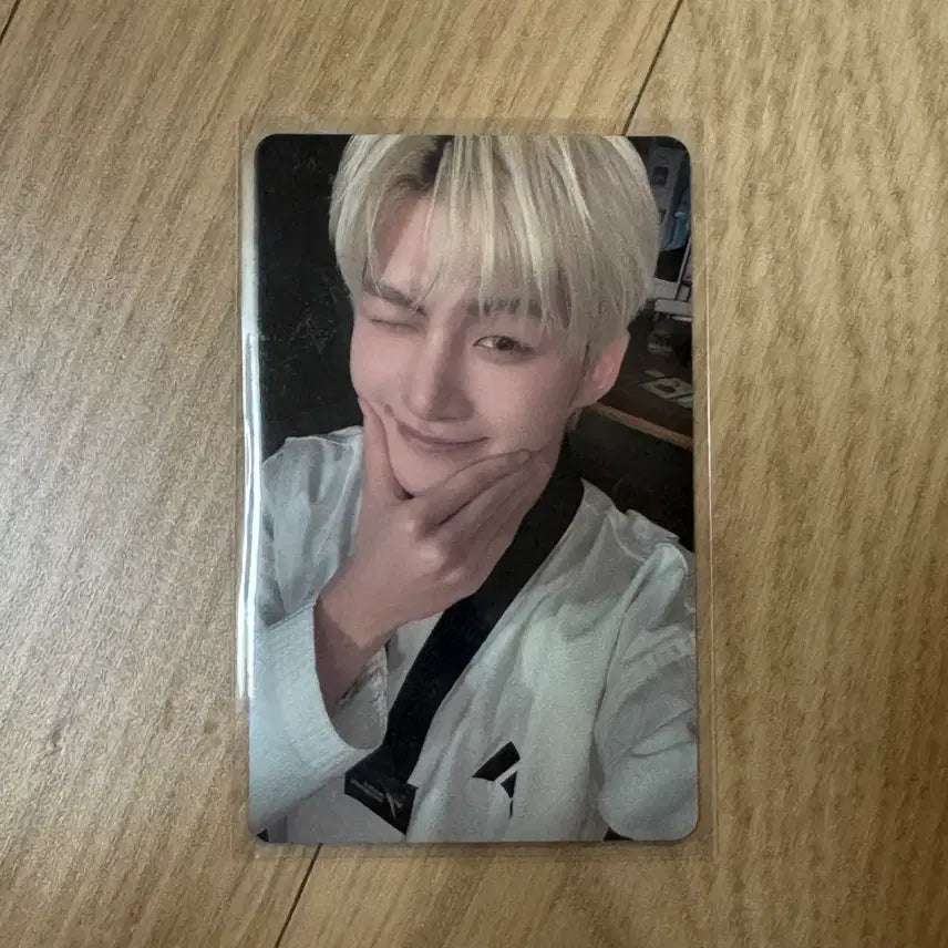[BUNJANG] TWS Jihoon 42club Photocard Fanmeeting Japan / 투어스 TWS 팬미팅 일본 42club 지훈 포카 양도