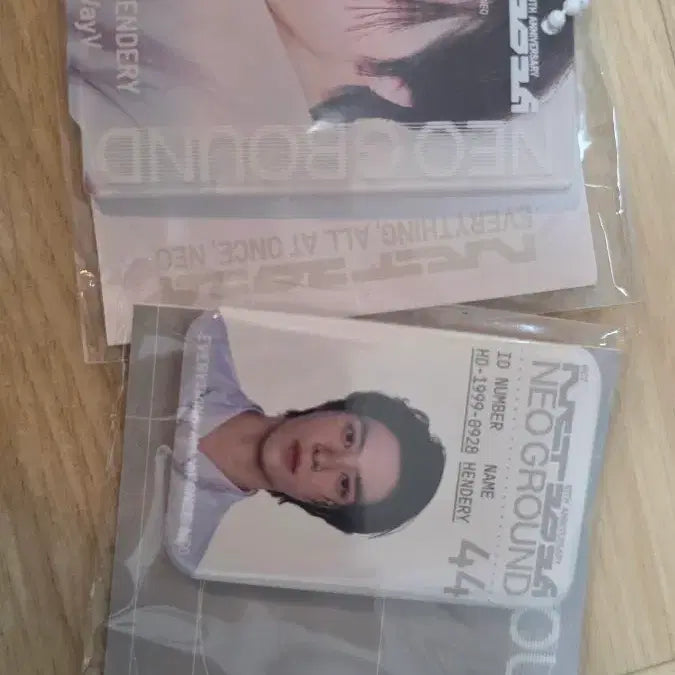 [BUNJANG] NCT x WayV Hendery Lenticular ID Badge / 엔시티 팝업 네오그라운드 웨이브이 wayv 헨드리 렌티큘러 아이디뱃지