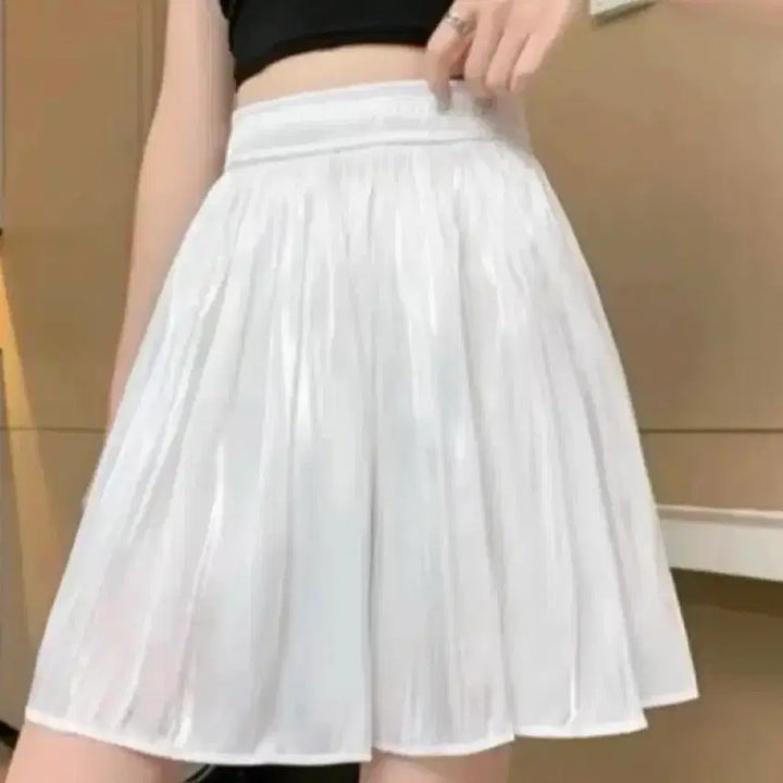 [BUNJANG] White Pleated Mini Skirt (Built-in Shorts) / 화이트 플리츠 미니스커트 (속바지o)