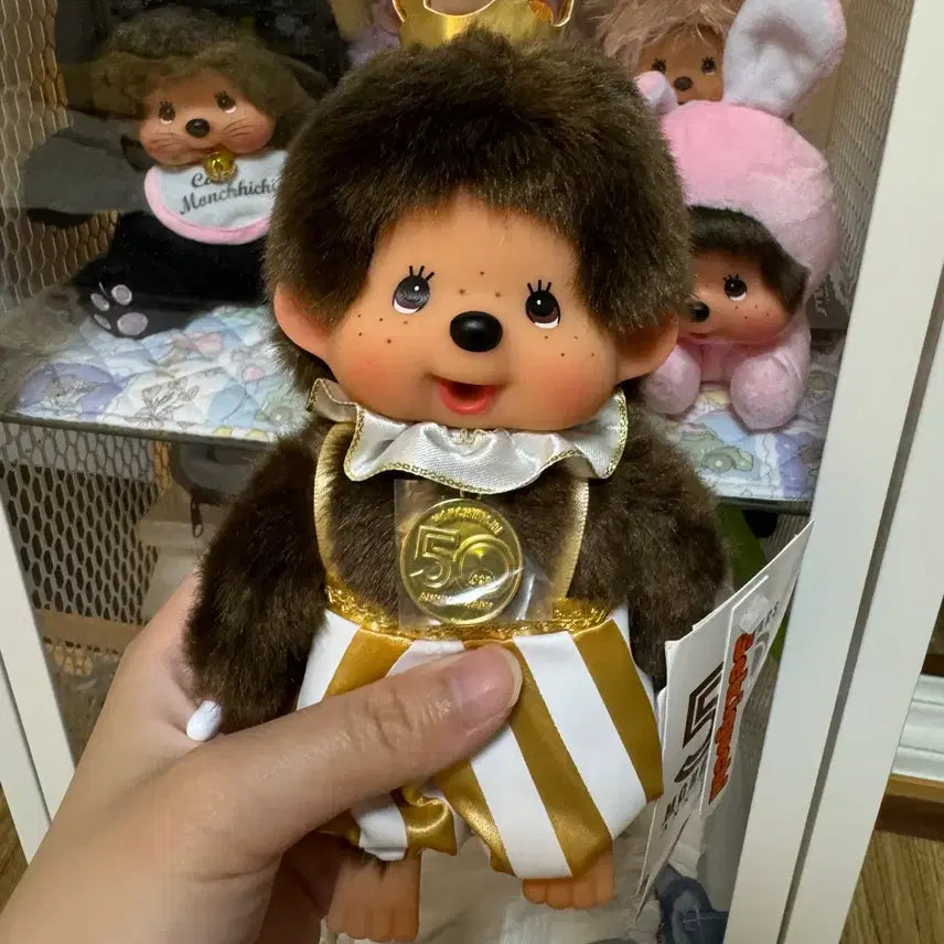 [SOLD OUT] (할인중)몬치치 50주년 왕관 남아 인형 택O 판매중