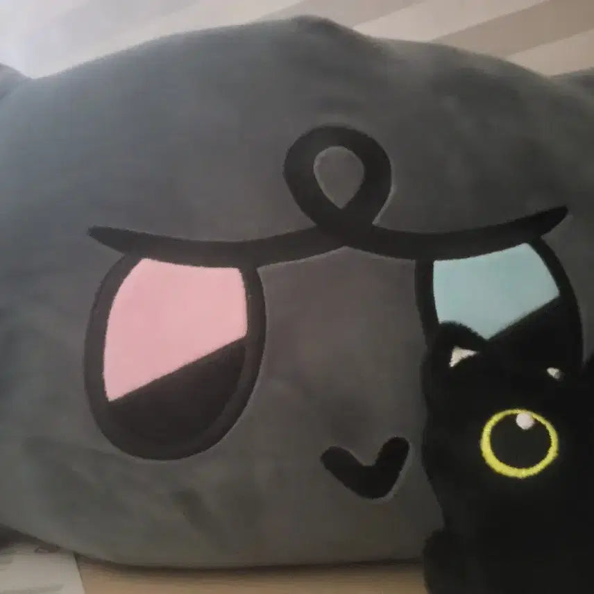 [BUNJANG] ATEEZ Kkamyo Face Cushion Doll Wooyoung Wooyonyang / 에이티즈 깜요 페이스 쿠션 인형 우영 우요냥