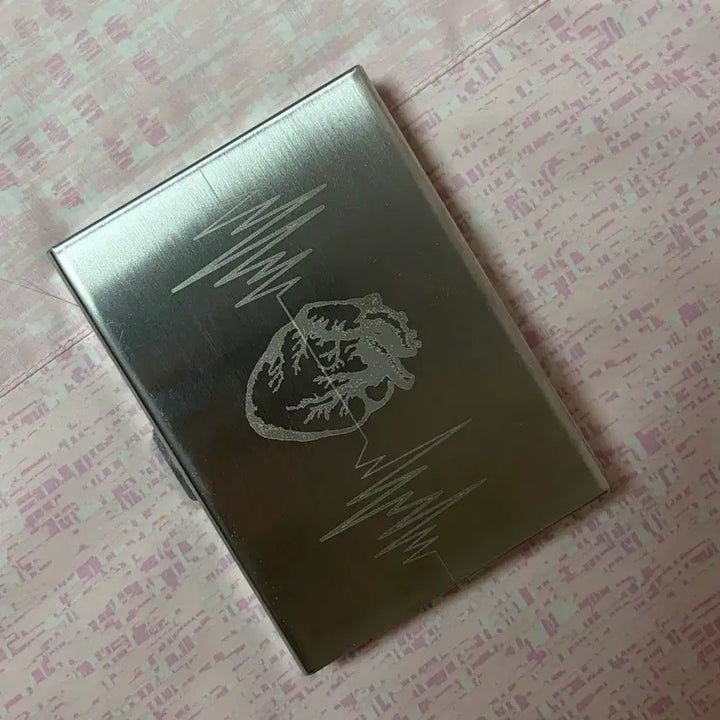 [BUNJANG] KISS OF LIFE Soundwave Popup MD Tin Case / 키스오브라이프 사운드웨이브 팝업 엠디 틴케이스