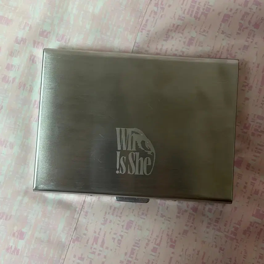 [BUNJANG] KISS OF LIFE Soundwave Popup MD Tin Case / 키스오브라이프 사운드웨이브 팝업 엠디 틴케이스