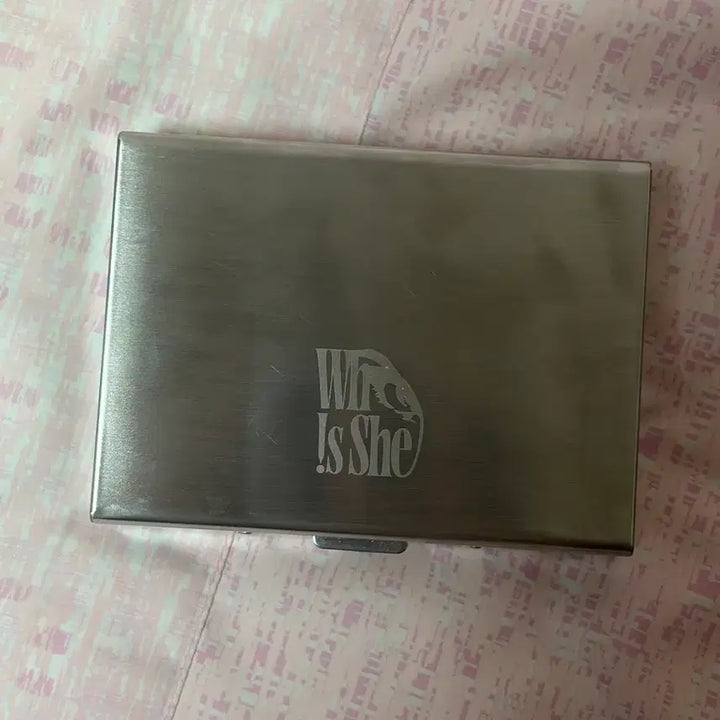 [BUNJANG] KISS OF LIFE Soundwave Popup MD Tin Case / 키스오브라이프 사운드웨이브 팝업 엠디 틴케이스