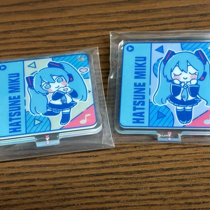 [BUNJANG] Hatsune Miku Acrylic Stand &amp; CD Keychain / 하츠네 미쿠 아크릴 스탠드 겸 씨디 키링