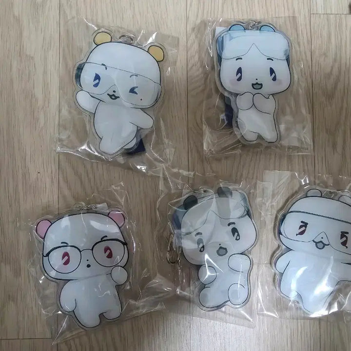 [BUNJANG] MemeMoo PLAVE Medihill Acrylic Keyring Bundle Set (5 pcs) / [미개봉] 므메미무 플레이브 메디힐 아크릴키링 일괄 5개