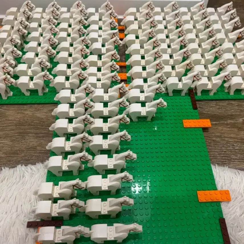 [BUNJANG] LEGO Castle Old White Horse Minifigure Parts (83 pcs Bundle) / 레고 캐슬 구형 흰말 올드말 (상태 b) 83개 일괄