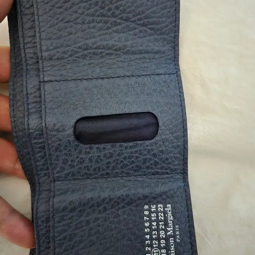 [BUNJANG] Maison Margiela Navy Leather Card Holder / 마르지엘라 네이비 레더 카드지갑