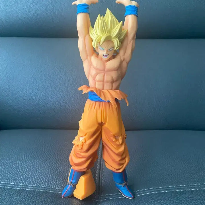 [BUNJANG] Dragon Ball Son Goku Super Saiyan Figure / 드래곤볼 손오공 피규어 초사이언