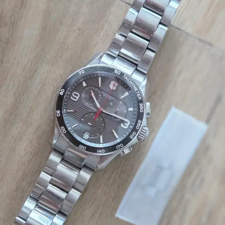 [BUNJANG] Victorinox Swiss Army Chrono Classic 42mm Quartz Watch / 빅토리녹스 스위스아미 크르노클래식 42mm 쿼츠 시계