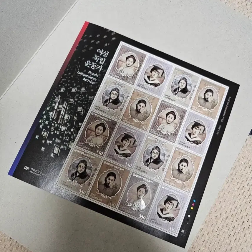 [BUNJANG] Moon Jae-in Inauguration &amp; Inter-Korean Summit Stamp Album Set / 문재인 취임및남북정상회담 우표첩 외 일괄판매