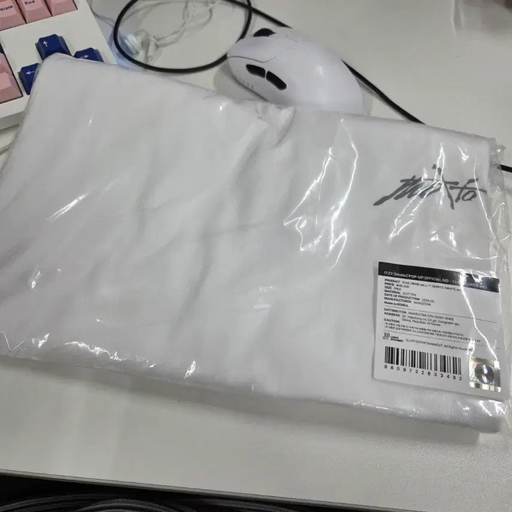 [BUNJANG] ITZY Motto Pop-up T-Shirt / itzy 있지 motto 팝업 티셔츠