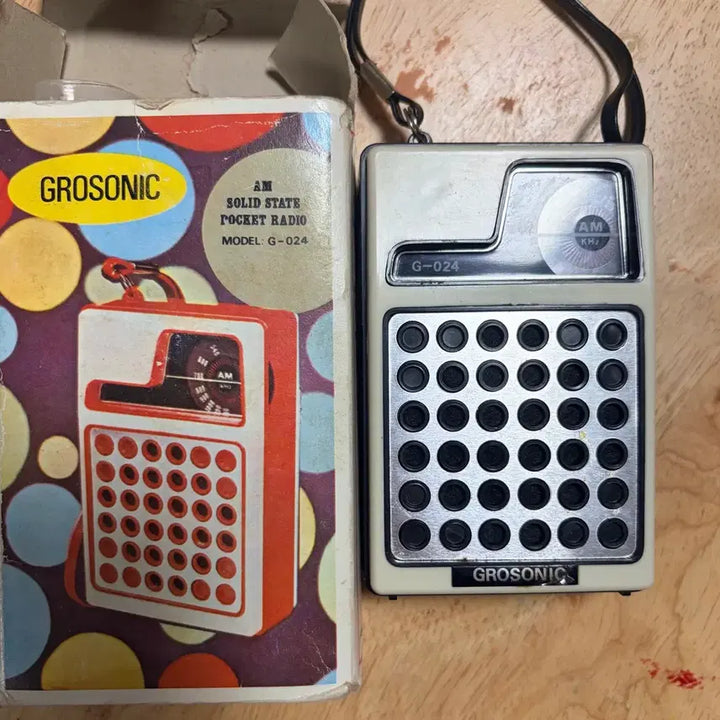 [BUNJANG] Grosonic G-024 Vintage Portable Radio / 70년대 빈티지 라디오