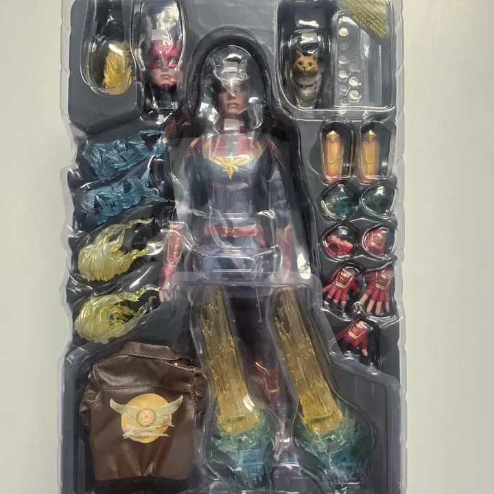 [BUNJANG] Hot Toys Captain Marvel MMS522 Deluxe Version / 핫토이 캡틴마블 디럭스 솔로무비 mms522