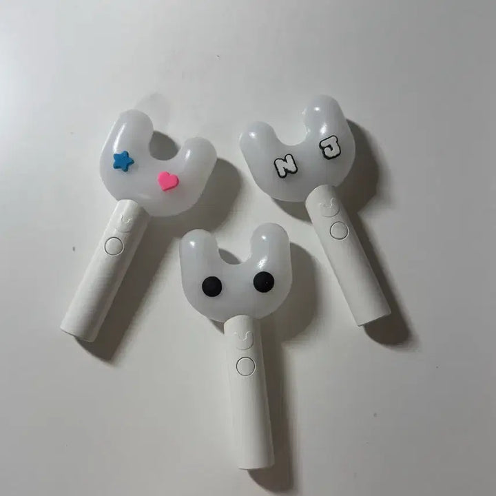 [BUNJANG] NewJeans Binky Bong Mini Binky Bong Keychain / 뉴진스 빙키봉 키링 미니빙키봉
