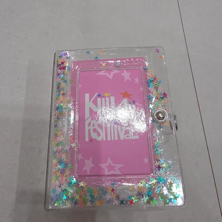 [BUNJANG] Kiki Fancon Collect Book + Isol Photocard / 키키 팬콘 md 콜렉트북 + 이솔 포카