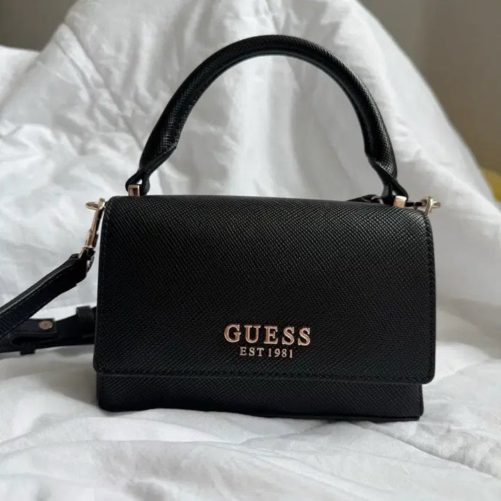 [BUNJANG] Guess Mini Top Handle Flap Bag / 게스 미니 탑 핸들 플랩백
