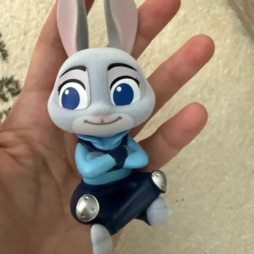 [BUNJANG] Miniso Zootopia Judy Hopps Figure / 미니소 주토피아 피규어