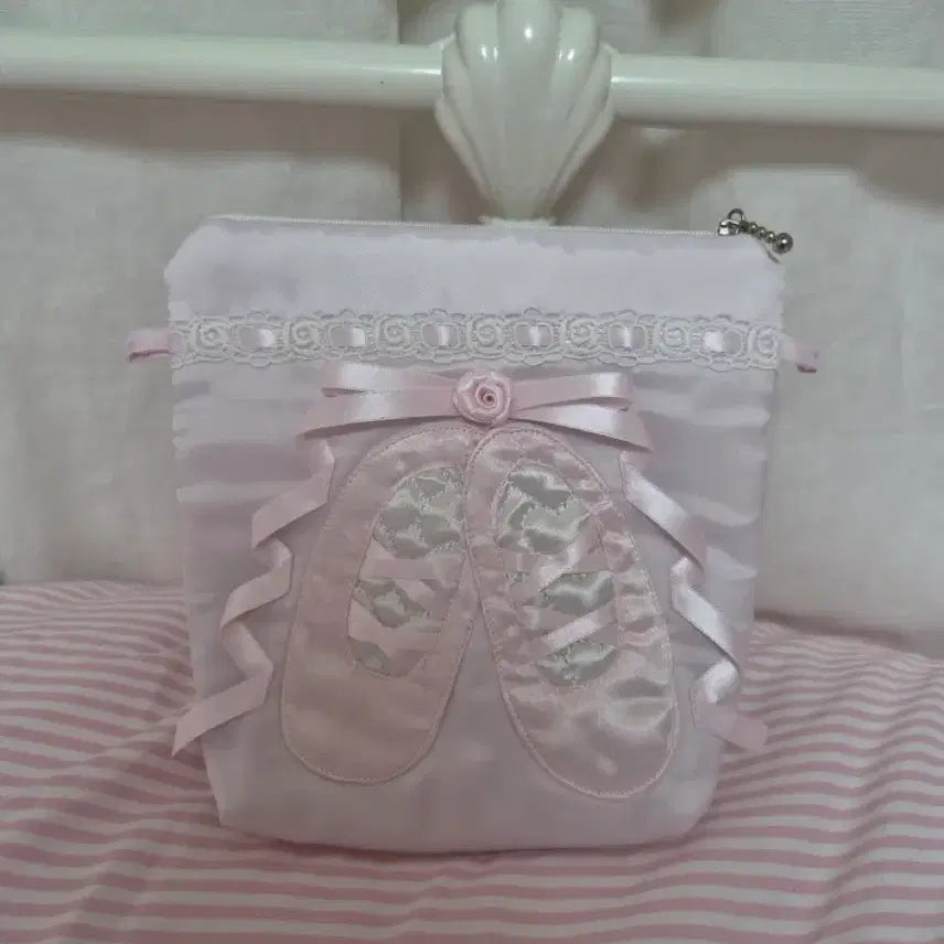 [BUNJANG] Lovey Lumi Ballet Shoes Pouch / 러뷰루미 발레슈즈 파우치