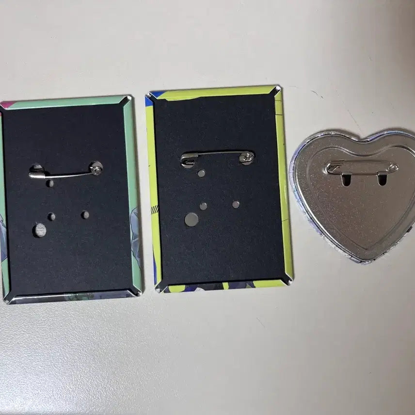 [BUNJANG] Tokyo Aliens Can Badge / 도쿄 에일리언즈 캔뱃지