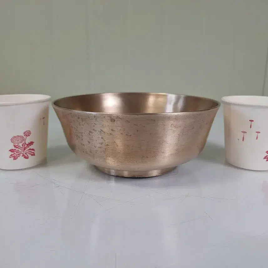 [BUNJANG] Antique Brass Traditional Bangjja Punju Bowl / 근대사 수집 자료 옛날 민속품 놋쇠 전통 방짜 푼주 그릇