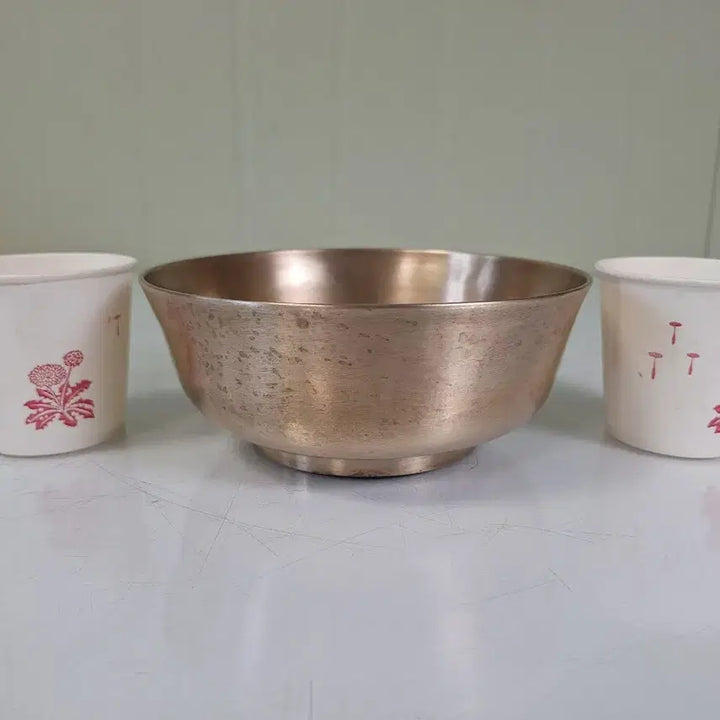 [BUNJANG] Antique Brass Traditional Bangjja Punju Bowl / 근대사 수집 자료 옛날 민속품 놋쇠 전통 방짜 푼주 그릇