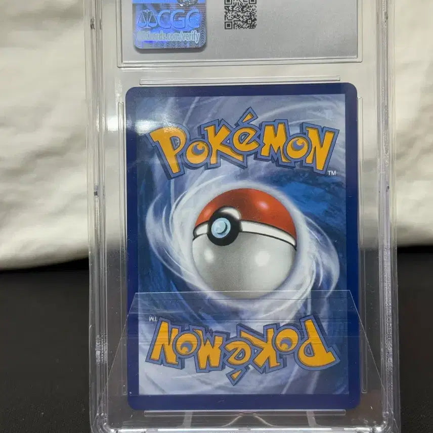 [BUNJANG] Black Star Promos Umbreon ex CGC 10 Graded Card / 북미 CGC 10 블래키 ex 프로모 카드