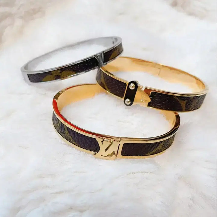 [BUNJANG] Louis Vuitton Genuine Leather Reform Bracelet / 루이비통 정품 가죽으로 리폼 제작 팔찌 판매합니다.