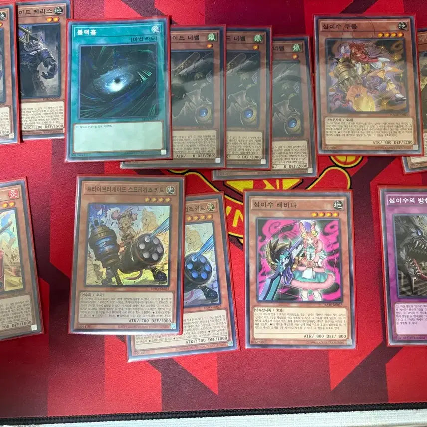 [BUNJANG] Yu-Gi-Oh! Tri-Brigade Deck / 유희왕 십이수 트라이브리게이드덱