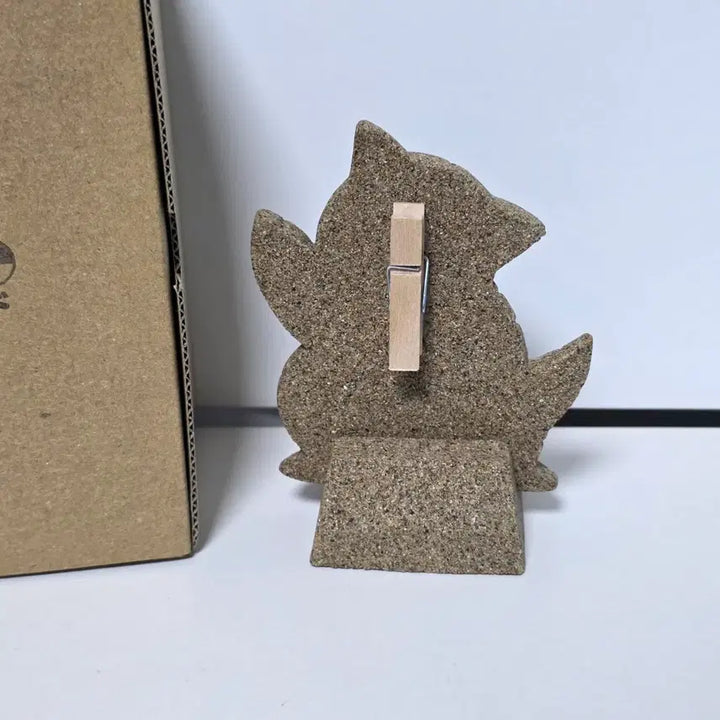 [BUNJANG] Sandshrew Sand Memo Stand Holder Pokemon / 돗토리현 모래두지 모래 포토스탠드 메모꽂이 포켓몬 메모스탠드