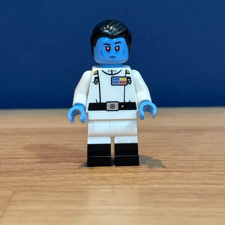 [BUNJANG] LEGO Admiral Thrawn (New Model) Minifigure / 쓰론 제독(신형) 레고 미니피규어 새제품